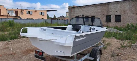 Алюминиевые лодки «Lord River 46»