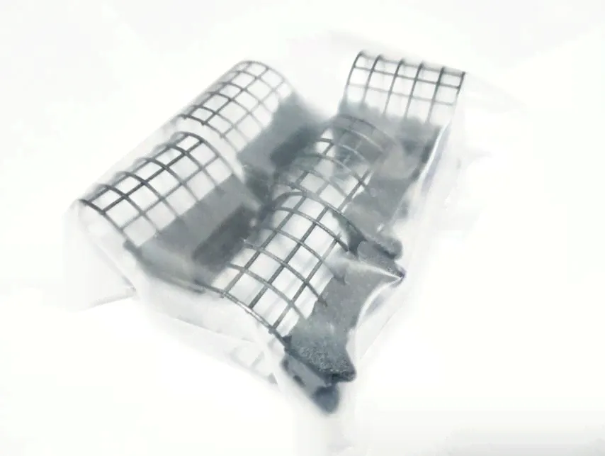 Кормушка Fast River с грунтозацепами 90 гр (набор 5 шт)